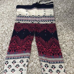American eagle sweater leggings. New